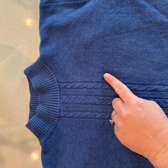 Women’s Precious Fiber Cashmere Turtleneck Sweater - Picture 5 of 6